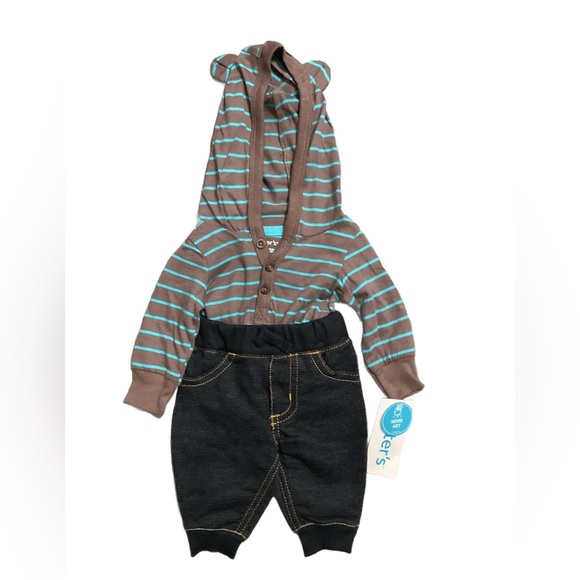 Baby Boy Carter's 2-Piece Hooded
Bodysuit & Pants Set. Size Newborn. NWT - Picture 3 of 6